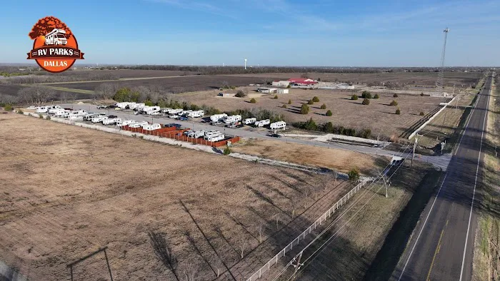 Dallas Fate RV Park & Tiny Home Community Picture 5