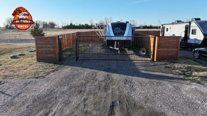 Dallas Fate RV Park & Tiny Home Community Picture 8