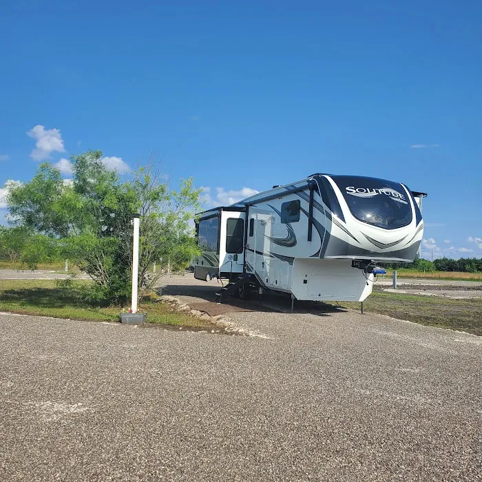 Premier RV Park Picture 5