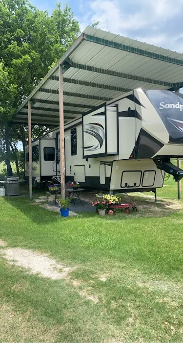 Waco RV Park Picture 1