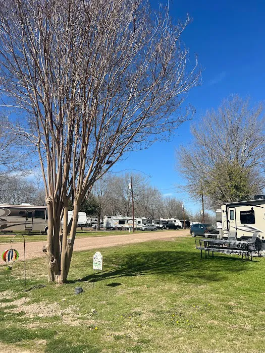 Patriot RV Park - Waco Picture 5