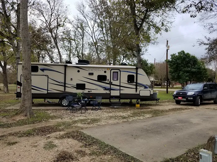 Patriot RV Park - Waco Picture 8