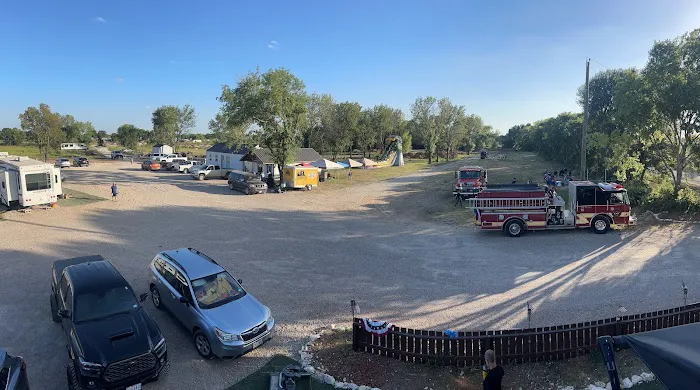 Imagine Communities Waco RV Park Picture 10