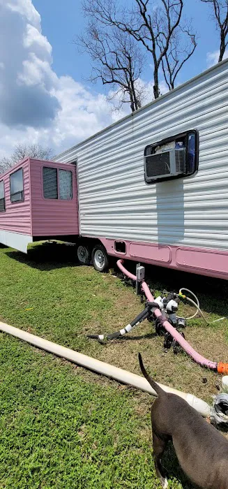 Clover Leaf Mobile Home Estate Picture 6