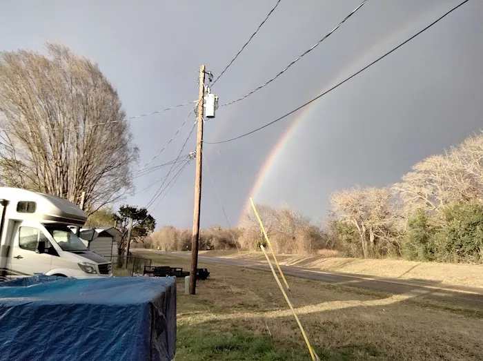 Clover Leaf Mobile Home Estate Picture 10