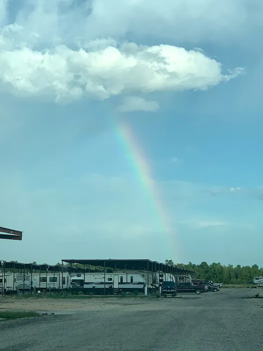 Bellringer's RV Park, Storage and Parts Picture 9