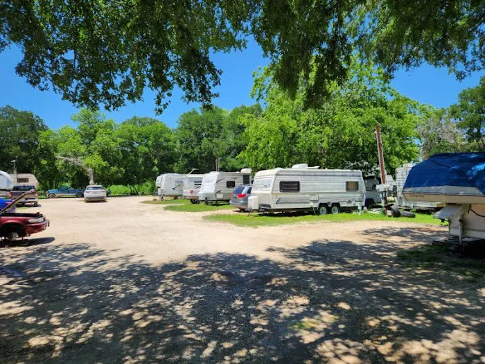 Waco, TX RV Park Picture 1