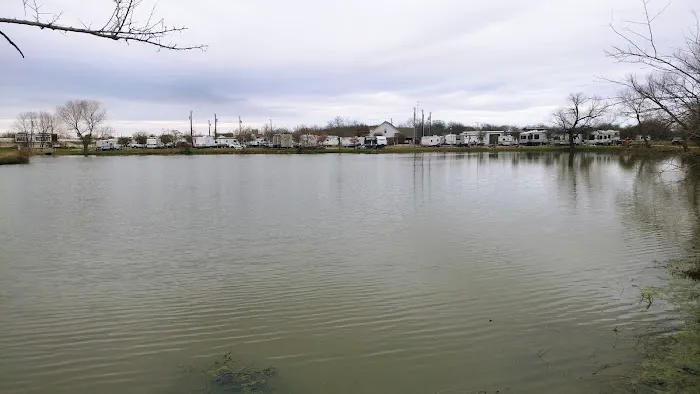 Waco RV Resort Picture 2