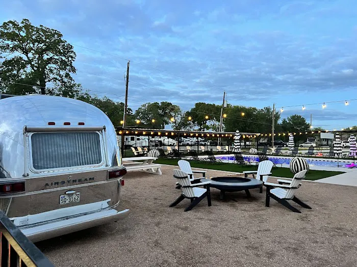 Magnolia RV Resort Picture 5