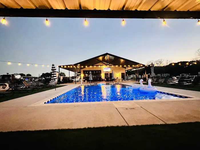 Magnolia RV Resort Picture 7