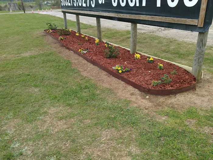 Yellow Rose RV Park Picture 6