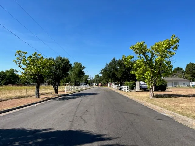 Ridgecrest Picture 7