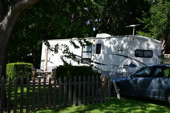 Cedar Ridge Mobile Home & RV Park Picture 1