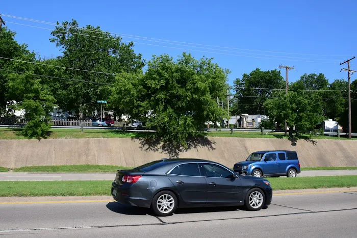 Cedar Ridge Mobile Home & RV Park Picture 7