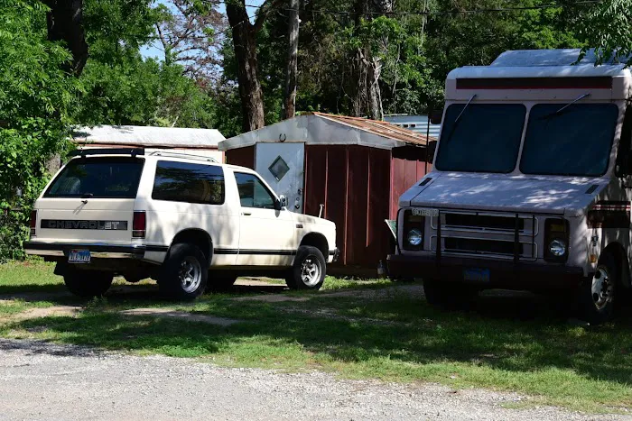 Cedar Ridge Mobile Home & RV Park Picture 8