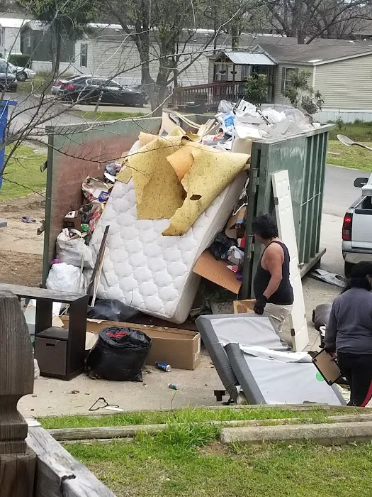 Breezy Oaks Manufactured Home Community Picture 3