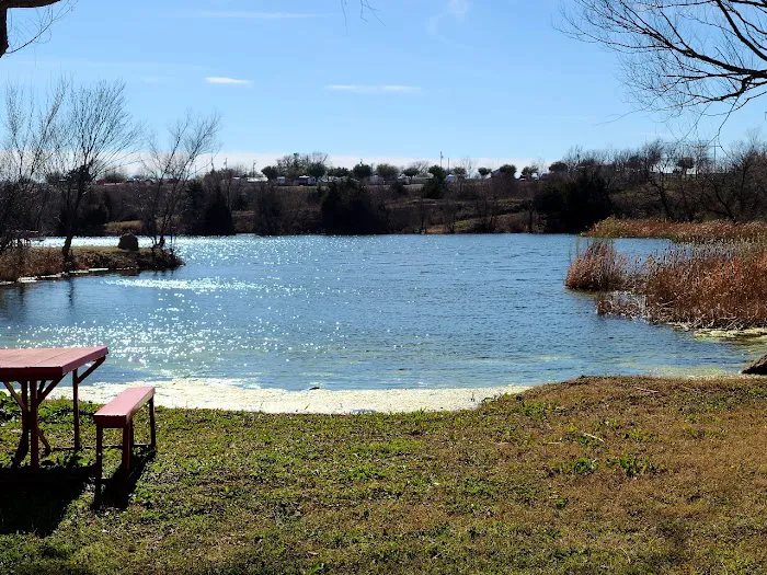 Lake Posada RV Park Picture 7