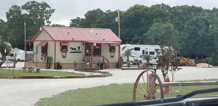 Wagon Yard Picture 4