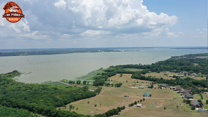 Dallas Rockwall RV PARK & Tiny Home Community Picture 2