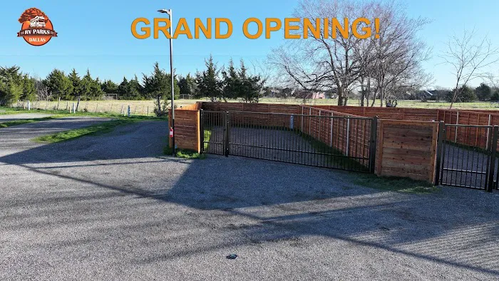 Dallas Wylie RV Park Picture 2