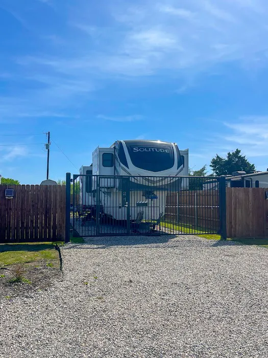 Little Ridge RV Estates Picture 4