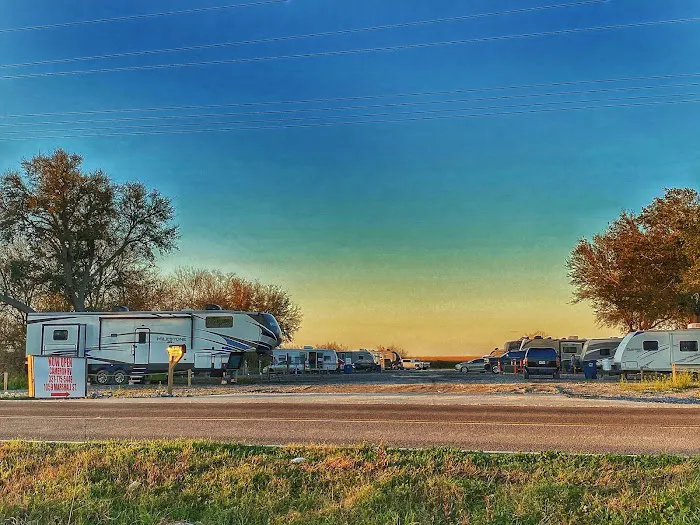 Cameron RV Picture 1