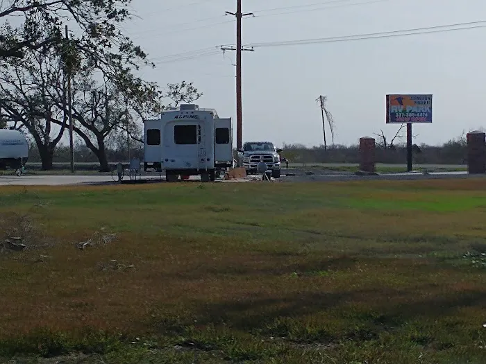Cameron Prairie RV Park Picture 7