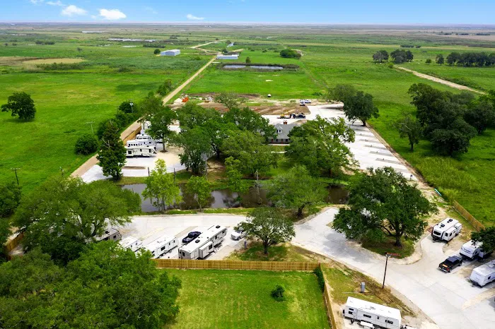 Cameron Prairie RV Park Picture 6