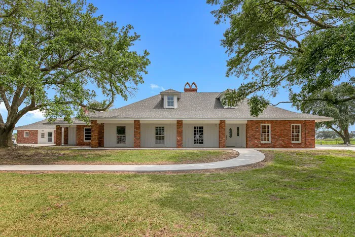 Cameron Prairie RV Park Picture 2