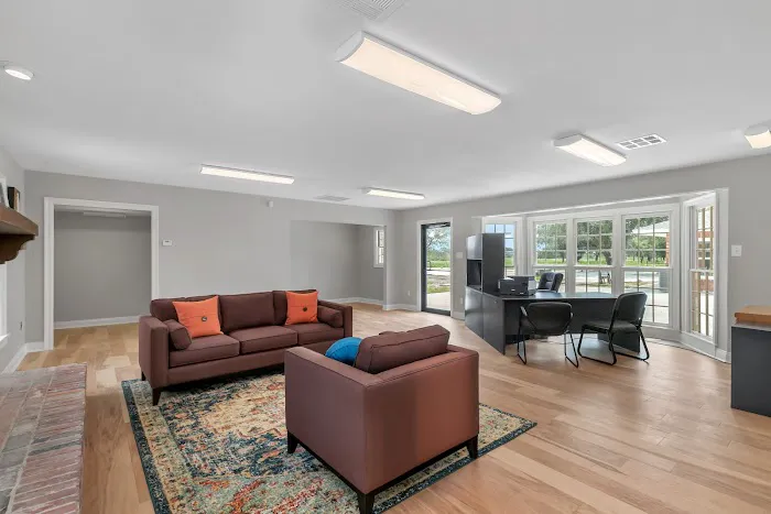 Cameron Prairie RV Park Picture 7