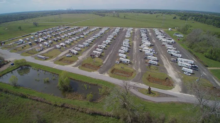 Riverbend RV Park Picture 2