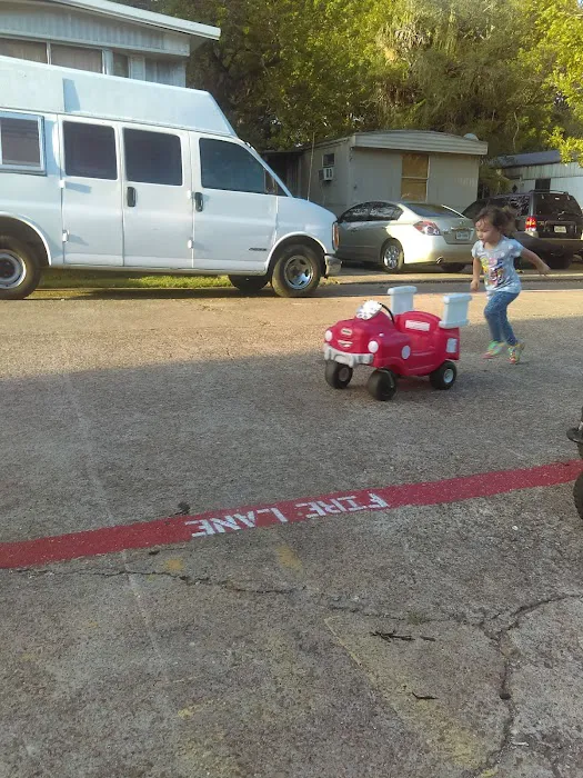 Pleasant Acres Mobile Home Park Picture 5