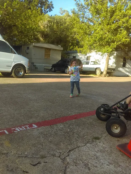 Pleasant Acres Mobile Home Park Picture 1