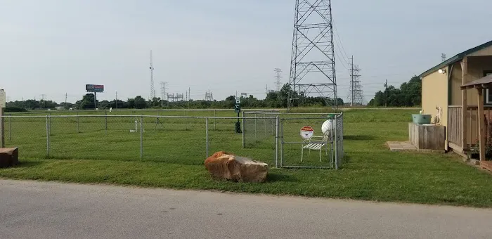 Texas 6 RV Park Picture 7