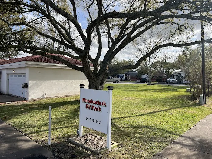 Meadowlark RV Park Picture 8