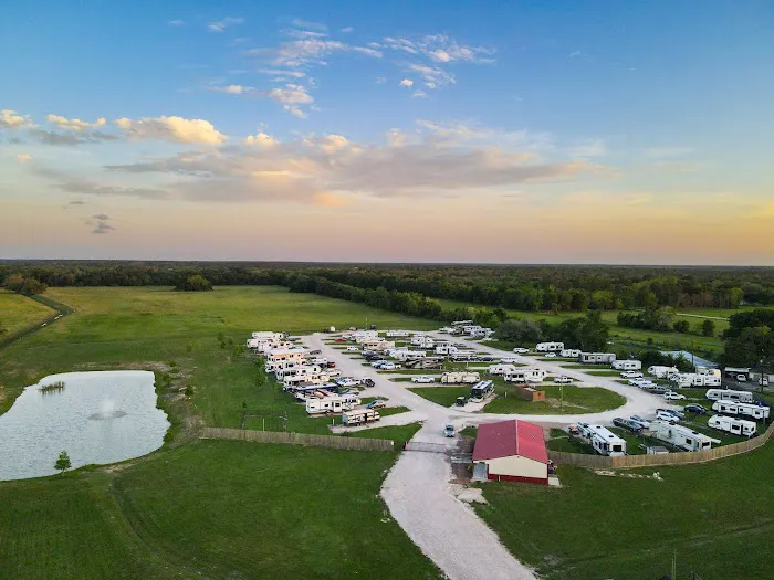 Terry's Country Rv Park Picture 2