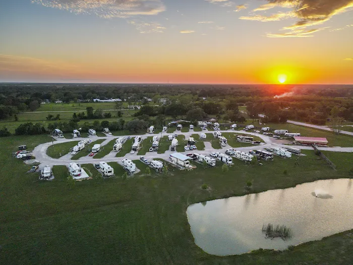 Terry's Country Rv Park Picture 8