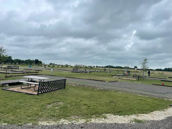 The Pit Stop RV Park Picture 4