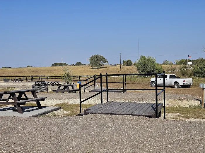 The Pit Stop RV Park Picture 6