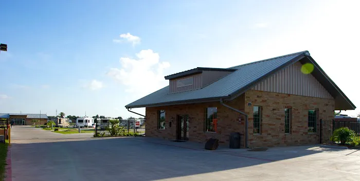 Katy Lake RV Resort Picture 8