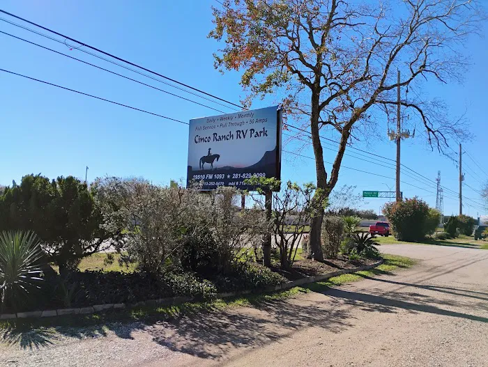 Cinco Ranch RV Park Picture 2