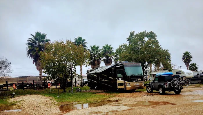 Cinco Ranch RV Park Picture 8