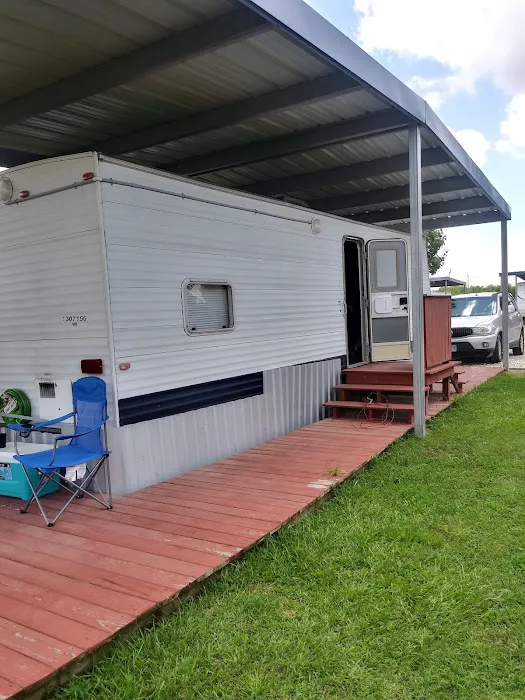 Paradise Park RV Community Picture 1