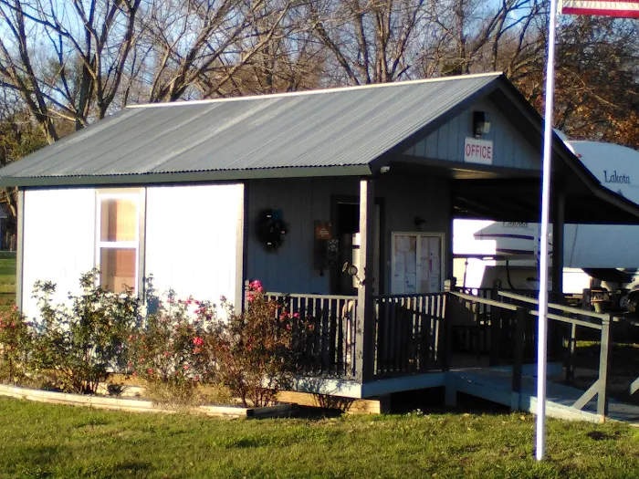 East Texas RV Park Picture 7