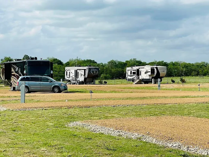 Nature Trails Staycation (RV Park) Picture 2