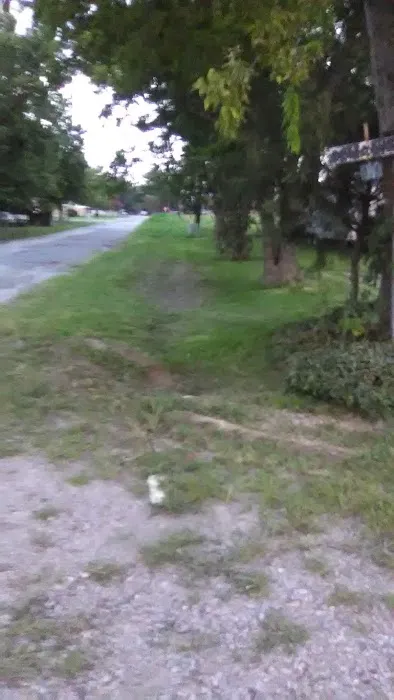 Five Star Mobile Park Picture 9