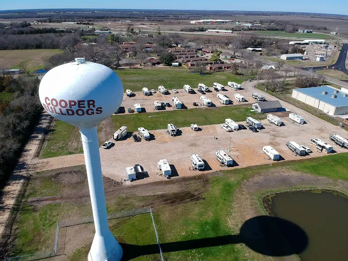 Cooper Lake RV Park Picture 3