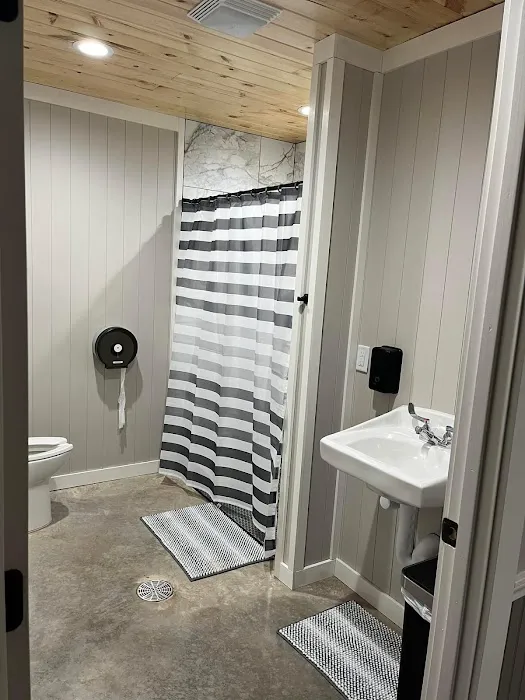 Cooper Lake RV Park Picture 1