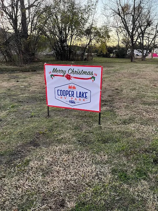 Cooper Lake RV Park Picture 10