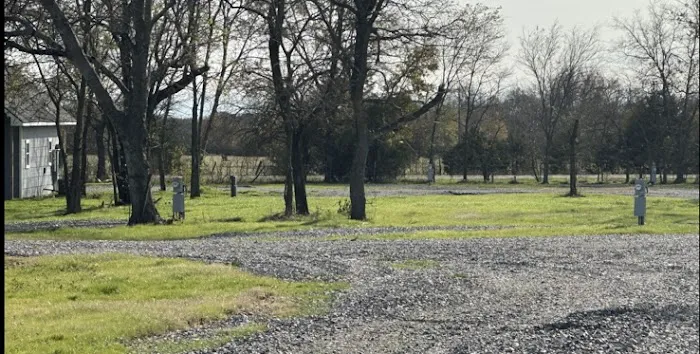 Country Campin’ RV Park Picture 9